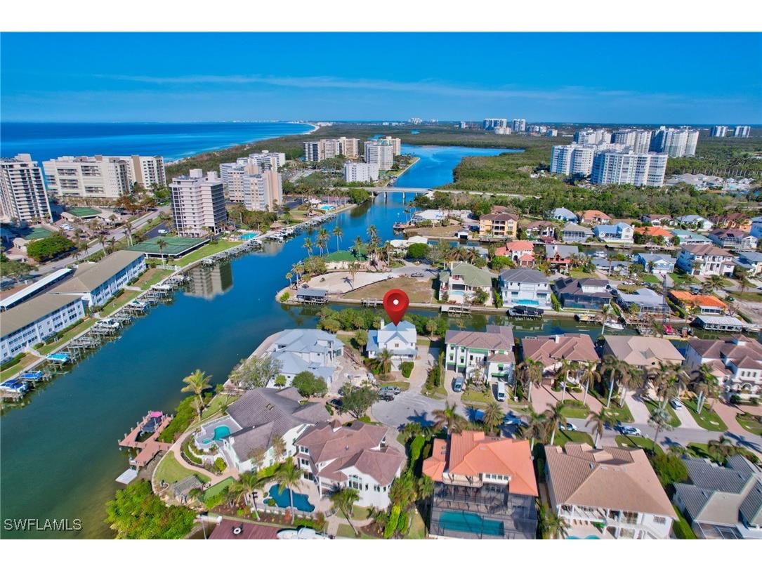 129 Egret Avenue Naples FL 34108 224098588 image1