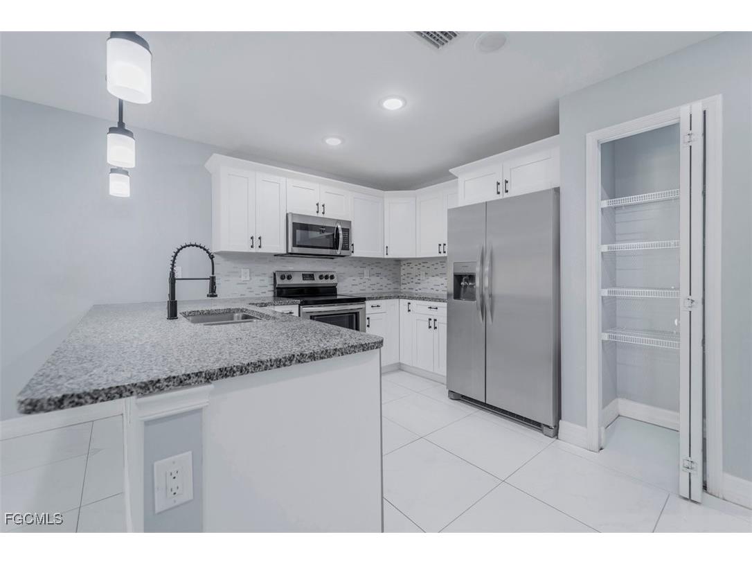 129 Meadow Road Lehigh Acres FL 33973 2025024076 image15