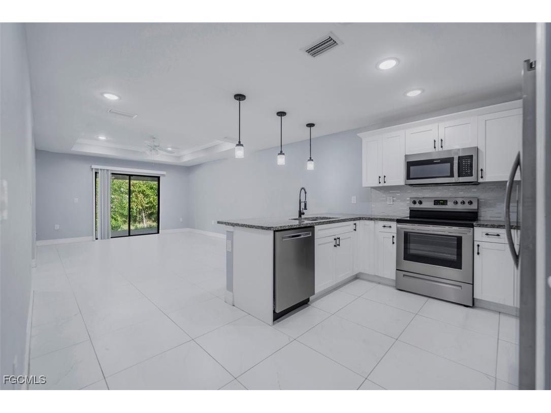 129 Meadow Road Lehigh Acres FL 33973 2025024076 image16