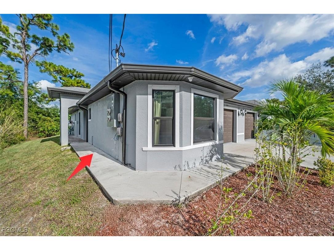 129 Meadow Road Lehigh Acres FL 33973 2025024076 image2