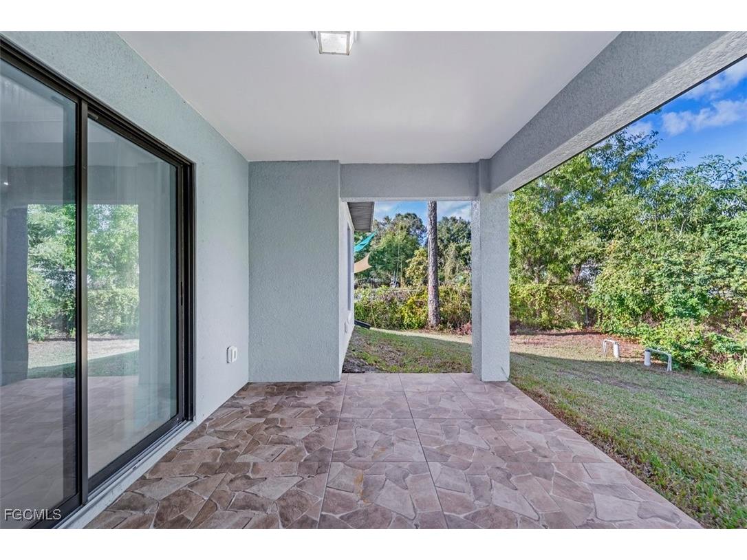 129 Meadow Road Lehigh Acres FL 33973 2025024076 image29