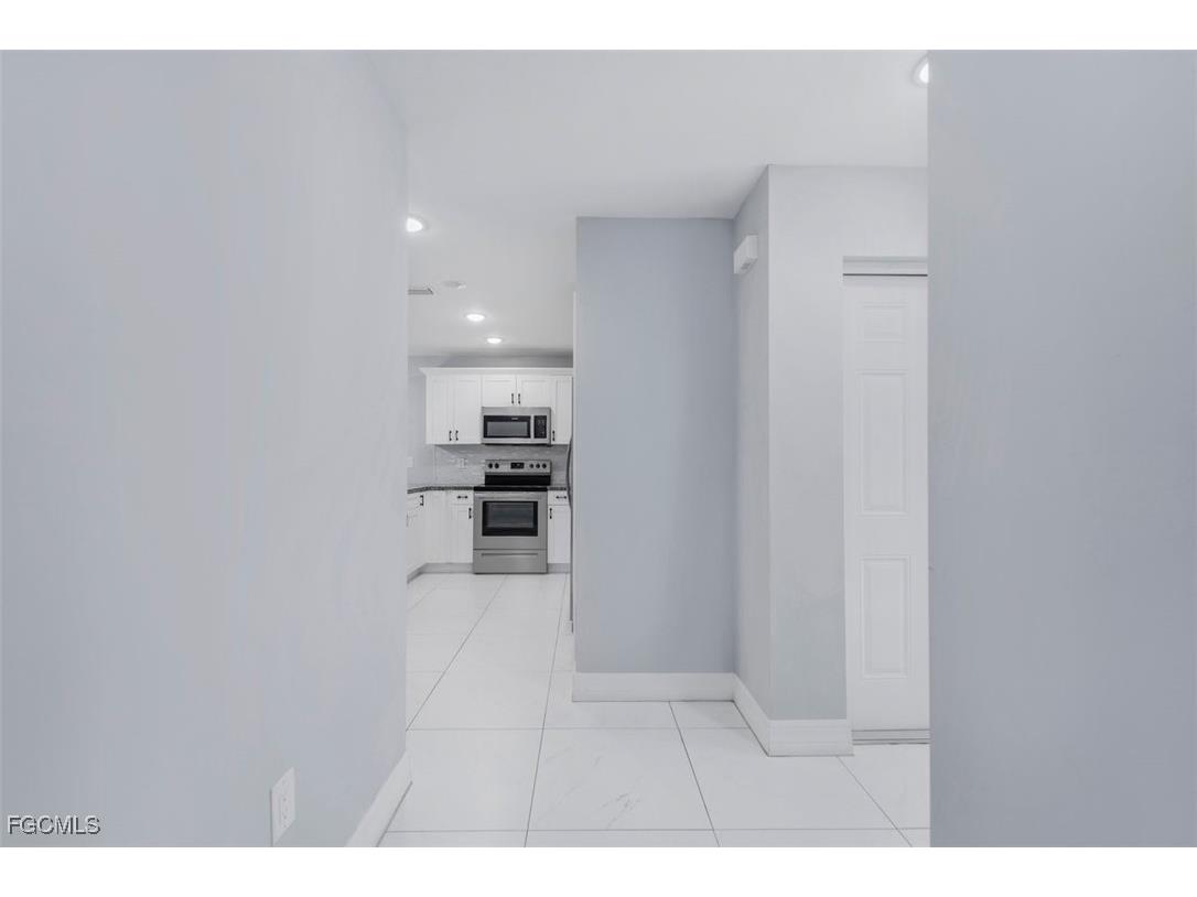 129 Meadow Road Lehigh Acres FL 33973 2025024076 image5