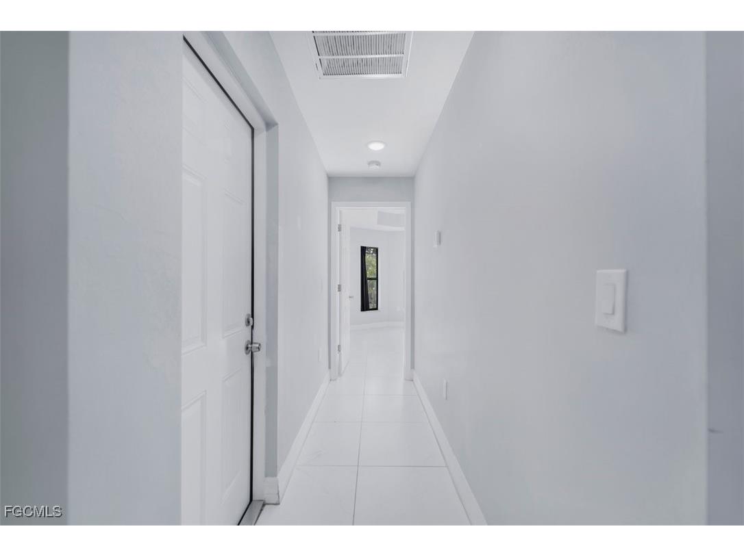 129 Meadow Road Lehigh Acres FL 33973 2025024076 image7