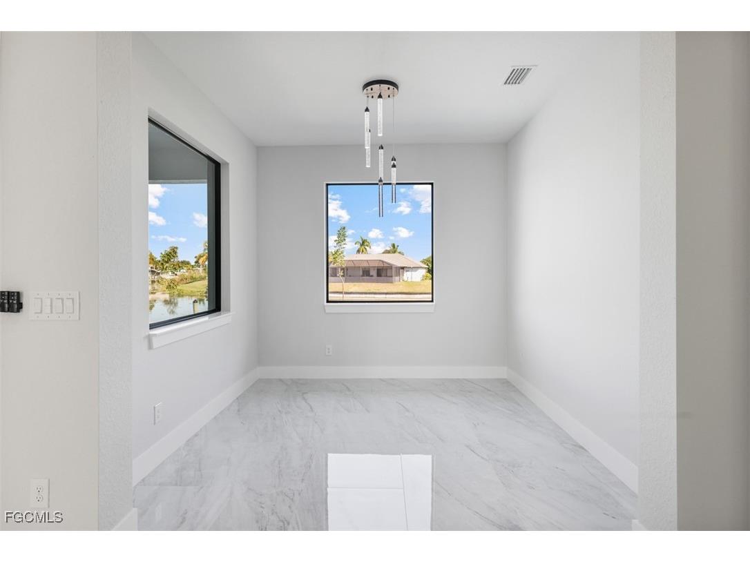129 NE 12th Court Cape Coral FL 33909 2025020324 image10