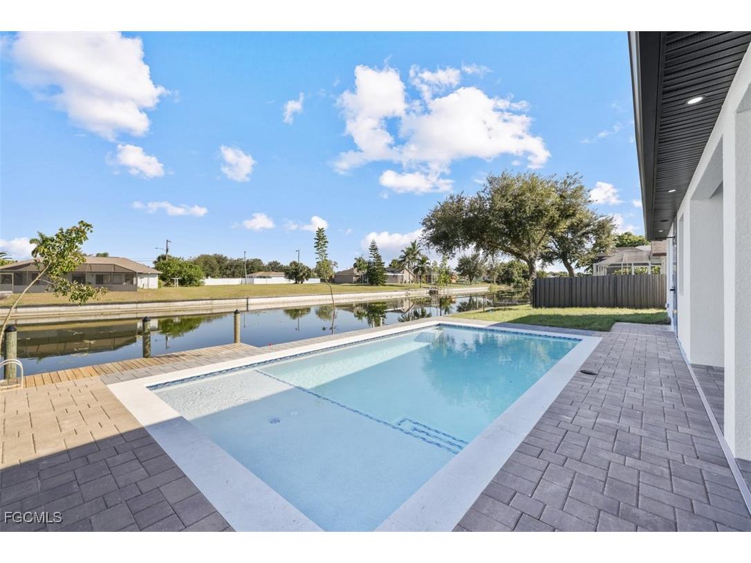 129 NE 12th Court Cape Coral FL 33909 2025020324 image23