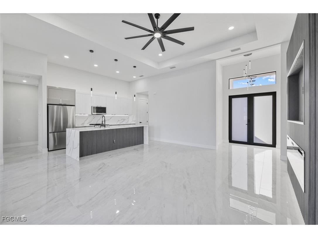 129 NE 12th Court Cape Coral FL 33909 2025020324 image5