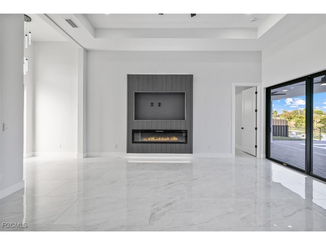 129 NE 12th Court Cape Coral FL 33909 2025020324 image6