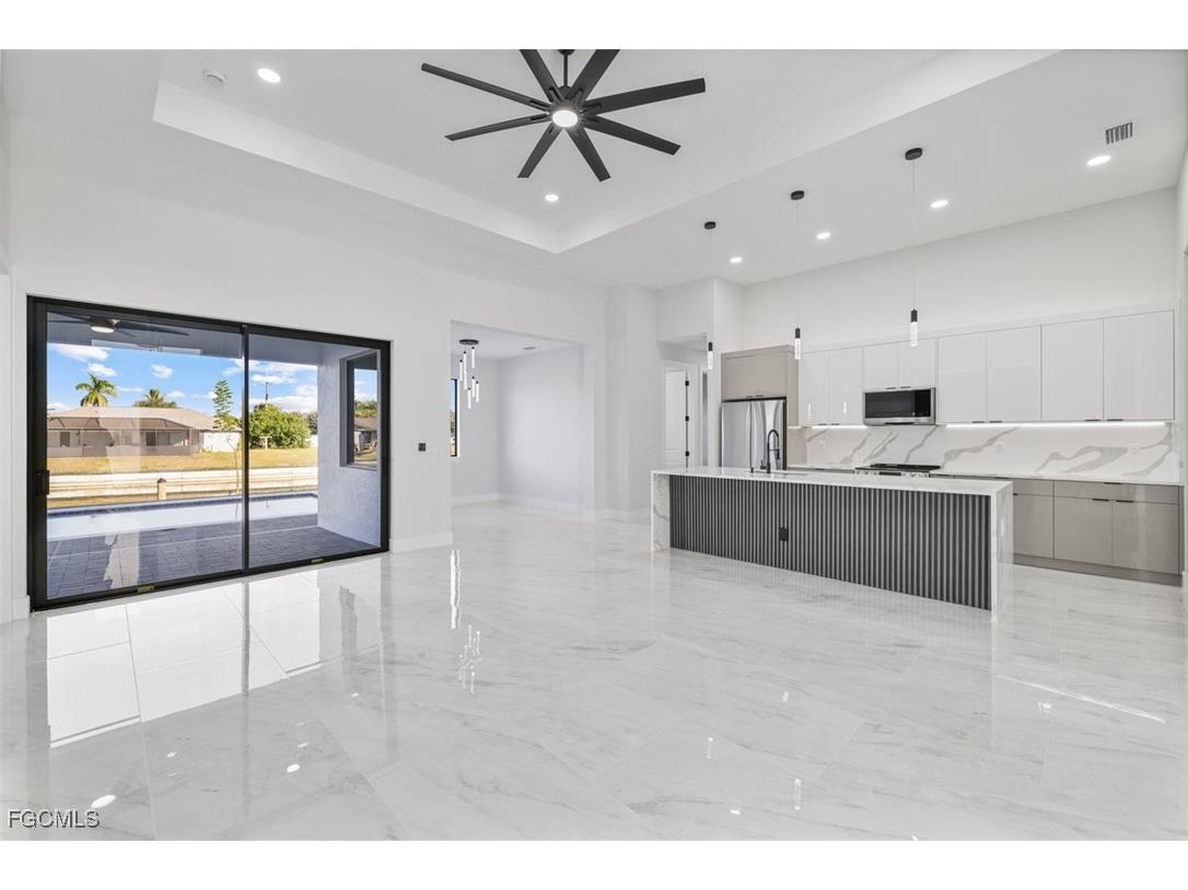 129 NE 12th Court Cape Coral FL 33909 2025020324 image7