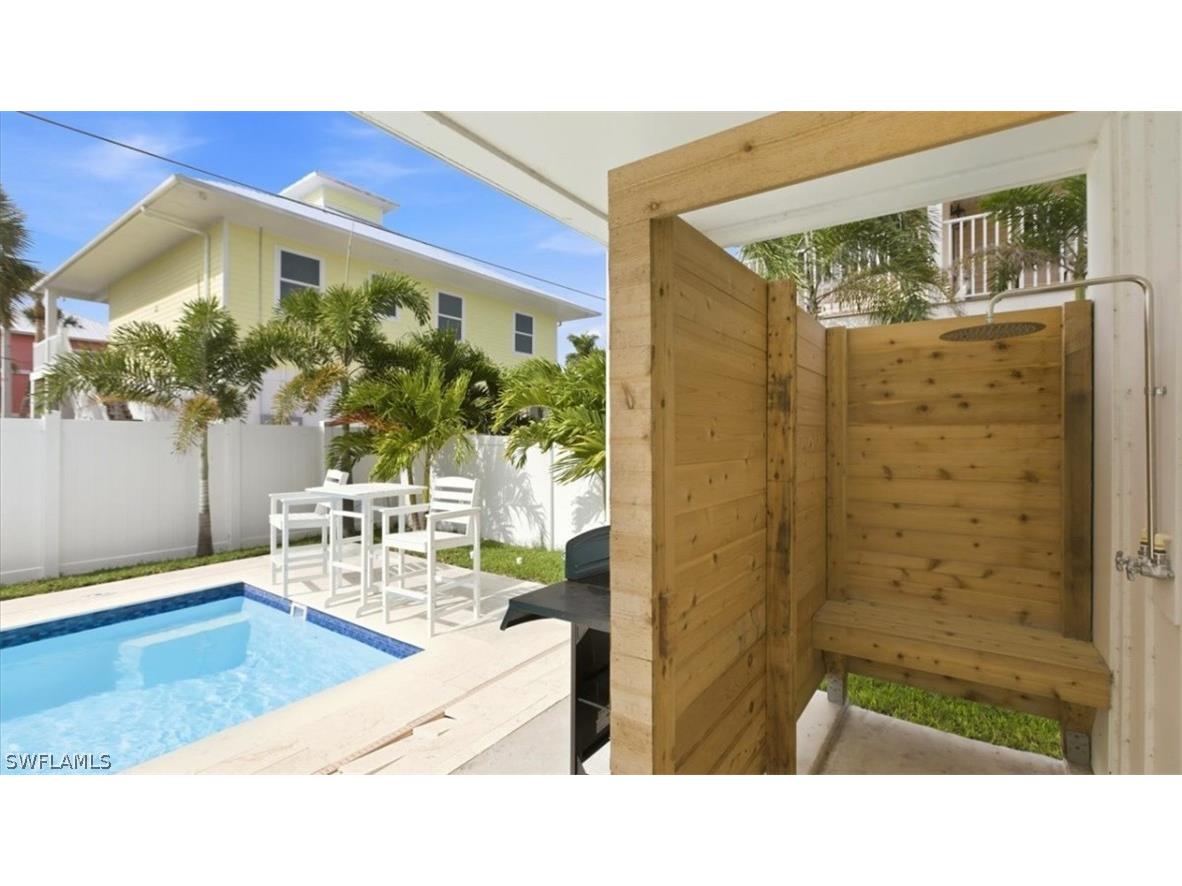 129 Pearl Street Fort Myers Beach FL 33931 226011003 image39