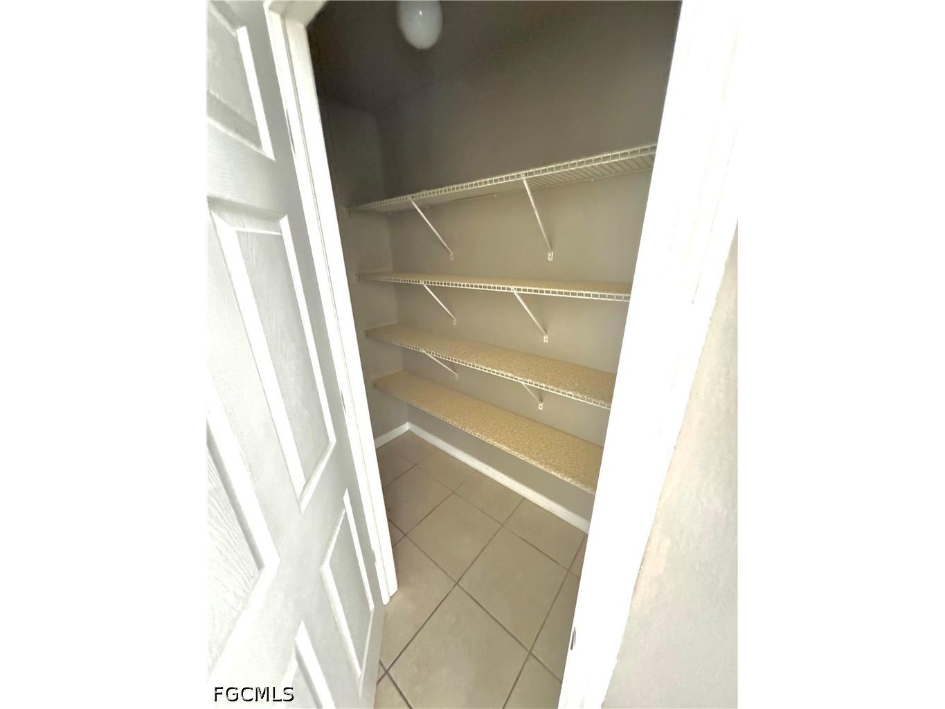 129 SE 23rd Place #-UNIT 2 Cape Coral FL 33990 2026019855 image4