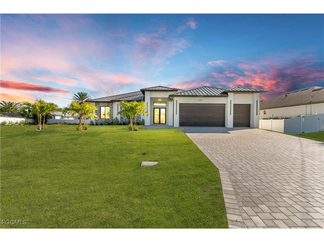 129 SW 33rd Place Cape Coral FL 33991 2025025231 image1