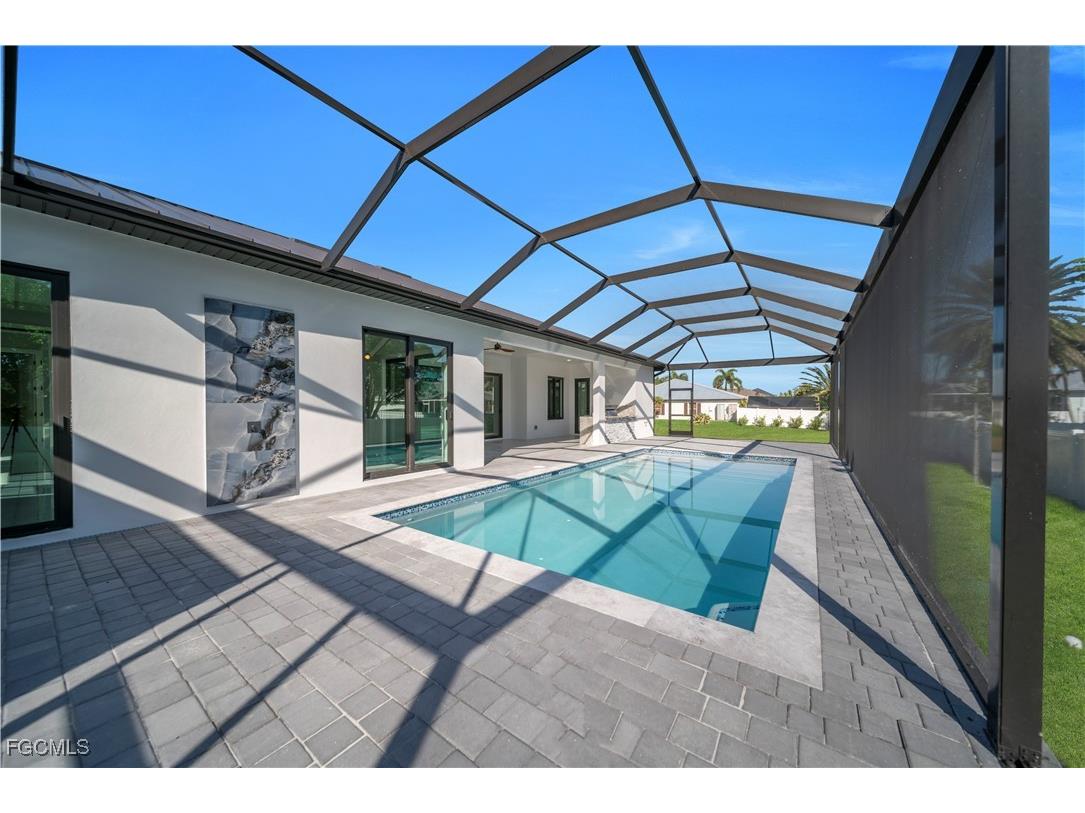 129 SW 33rd Place Cape Coral FL 33991 2025025231 image30