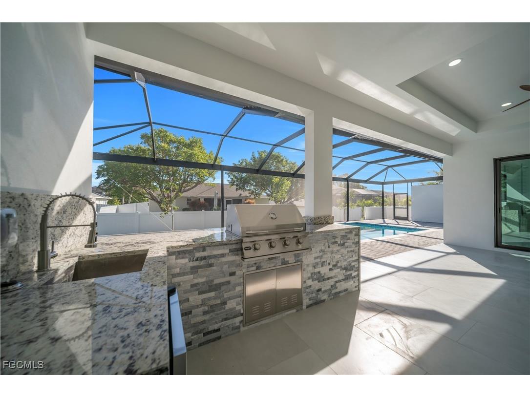 129 SW 33rd Place Cape Coral FL 33991 2025025231 image35