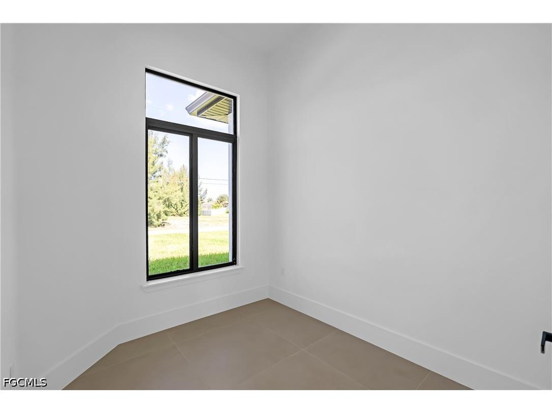 129 SW 34th Avenue Cape Coral FL 33991 2026027379 image24