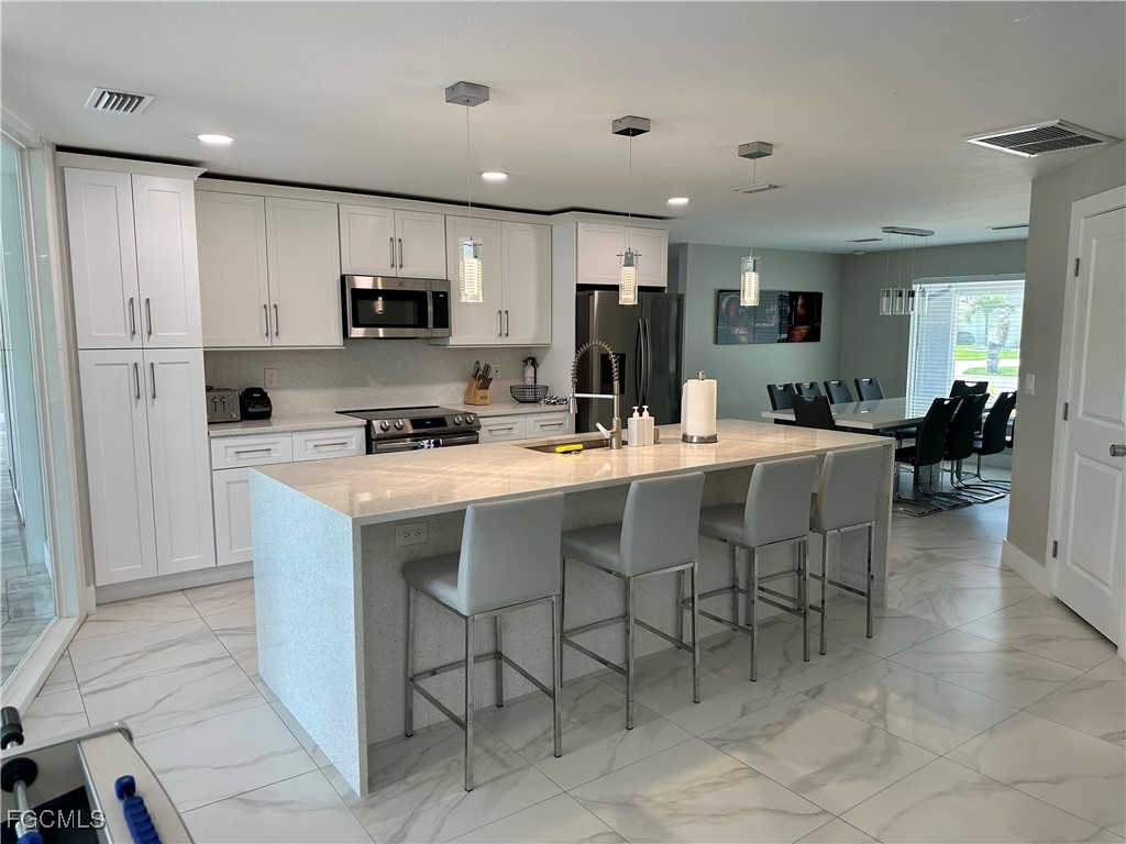 129 SW 54th Terrace Cape Coral FL 33914 2025011004 image9