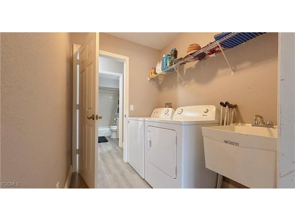 1290 21st Street SW Naples FL 34117 2025014945 image16