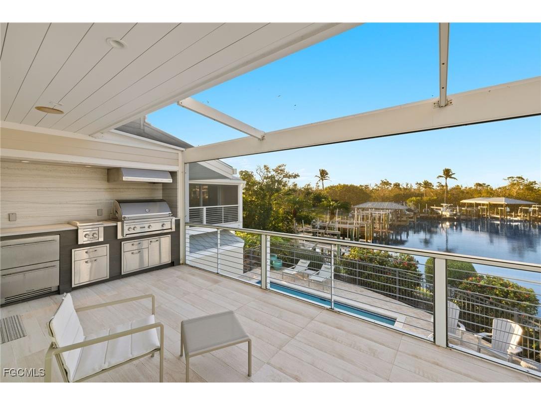 1290 Bay Drive Sanibel FL 33957 2025015299 image15