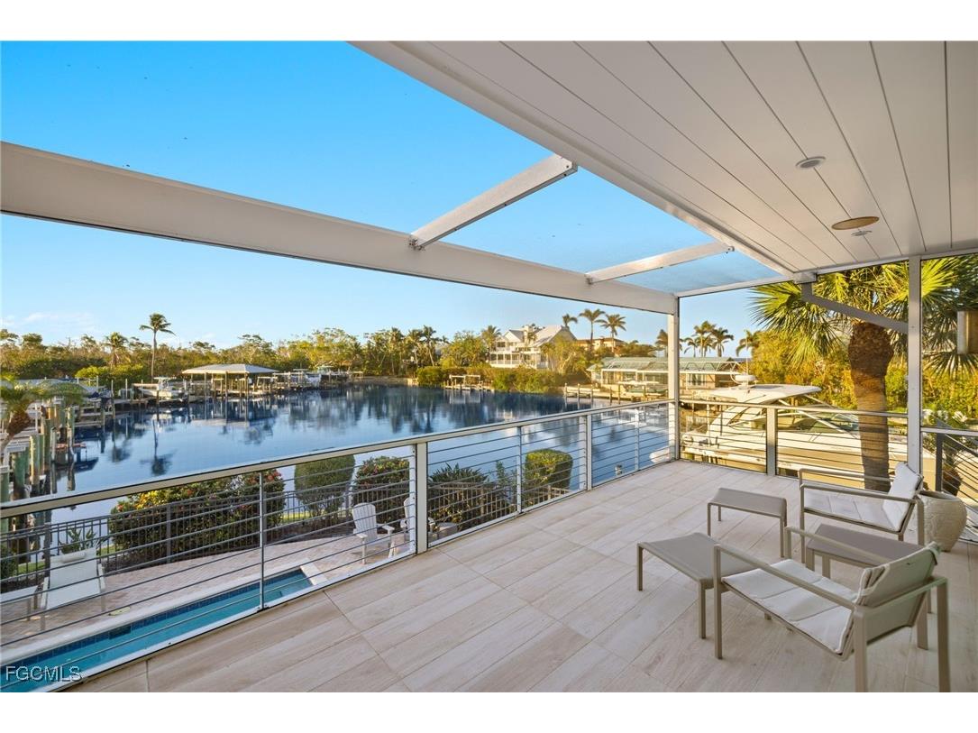 1290 Bay Drive Sanibel FL 33957 2025015299 image16