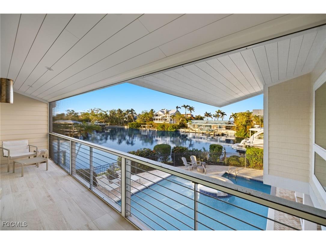 1290 Bay Drive Sanibel FL 33957 2025015299 image17