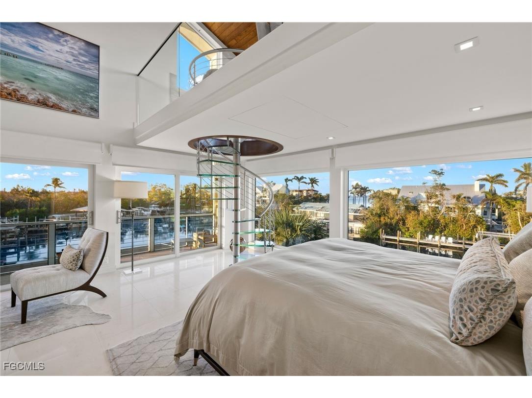 1290 Bay Drive Sanibel FL 33957 2025015299 image22