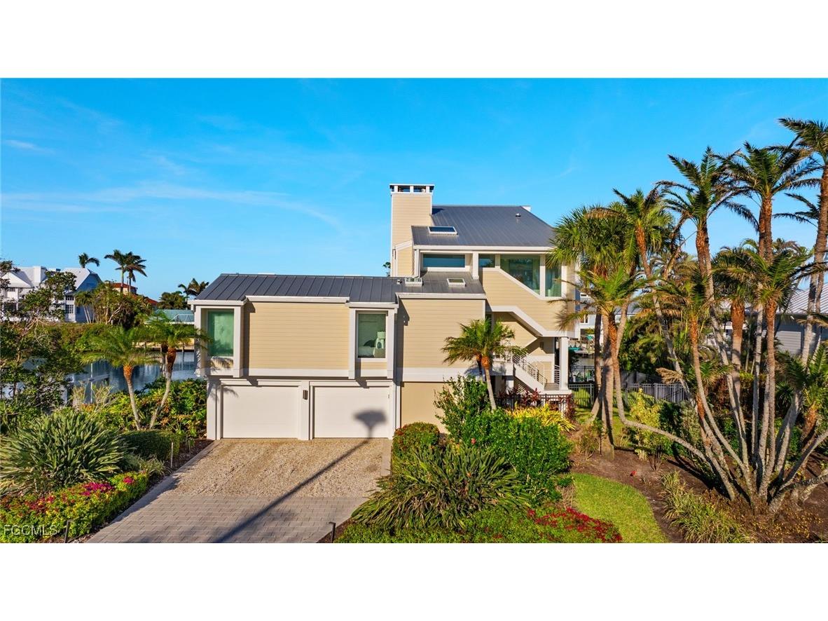 1290 Bay Drive Sanibel FL 33957 2025015299 image43