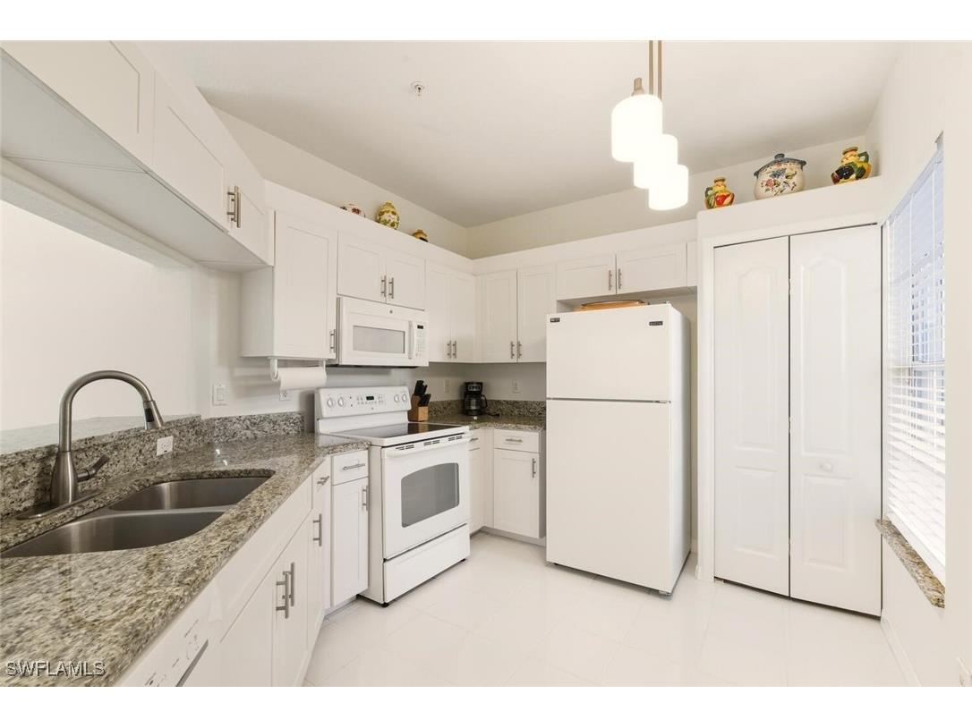 1290 Sweetwater Cove #5101 Naples FL 34110 225061166 image10