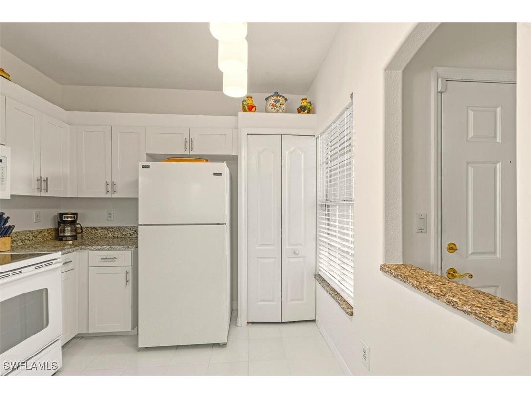 1290 Sweetwater Cove #5101 Naples FL 34110 225061166 image11