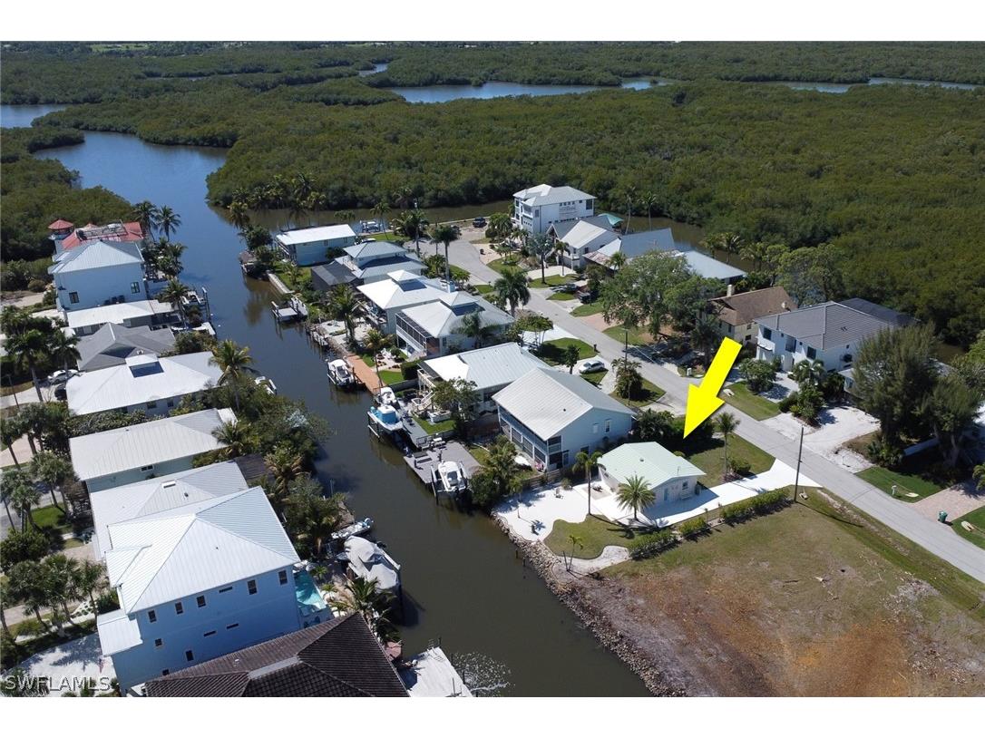 1290 Venetian Way Naples FL 34110 226010892 image41