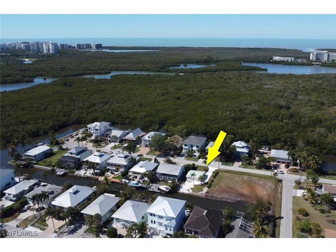 1290 Venetian Way Naples FL 34110 226010892 image44