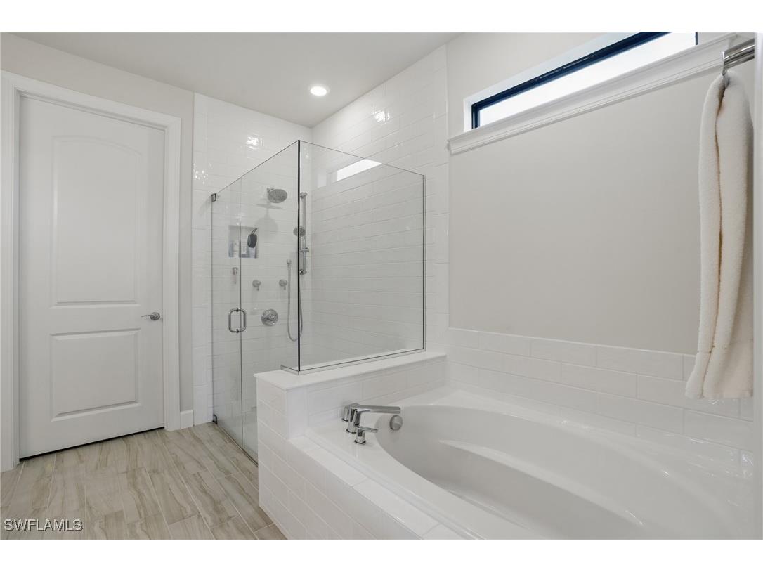 12905 Hadley Court Fort Myers FL 33913 225015800 image16