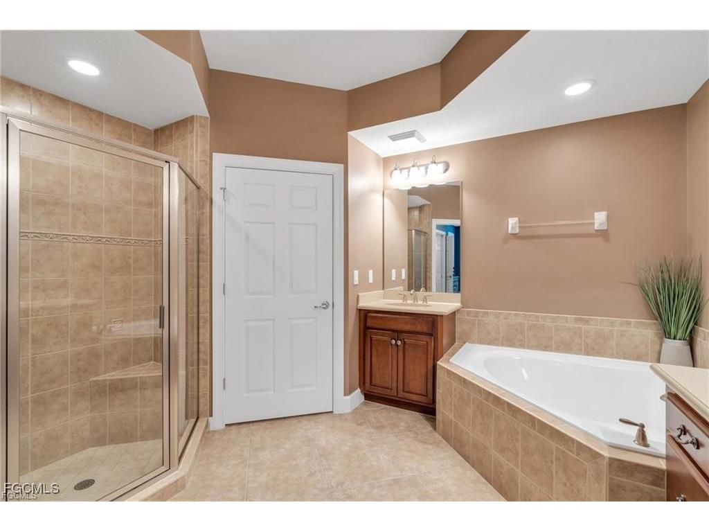 12905 New Market Street #102 Fort Myers FL 33913 2025003607 image16