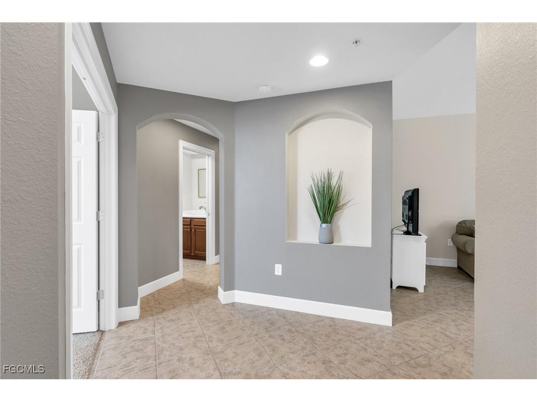 12905 New Market Street #102 Fort Myers FL 33913 2025003607 image4