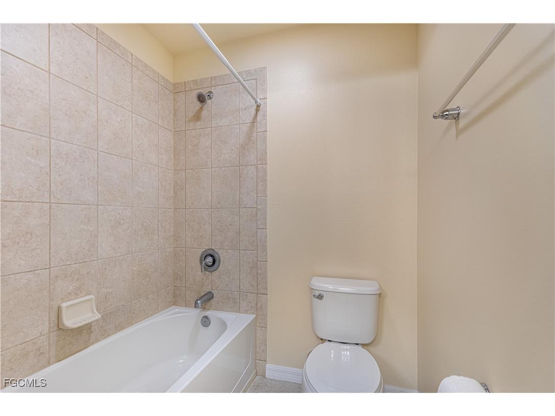 12906 Pastures Way Fort Myers FL 33913 2025005426 image13