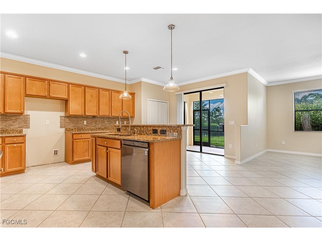 12906 Pastures Way Fort Myers FL 33913 2025005426 image2