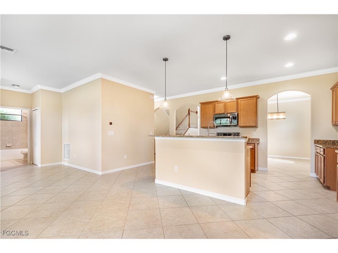 12906 Pastures Way Fort Myers FL 33913 2025005426 image4