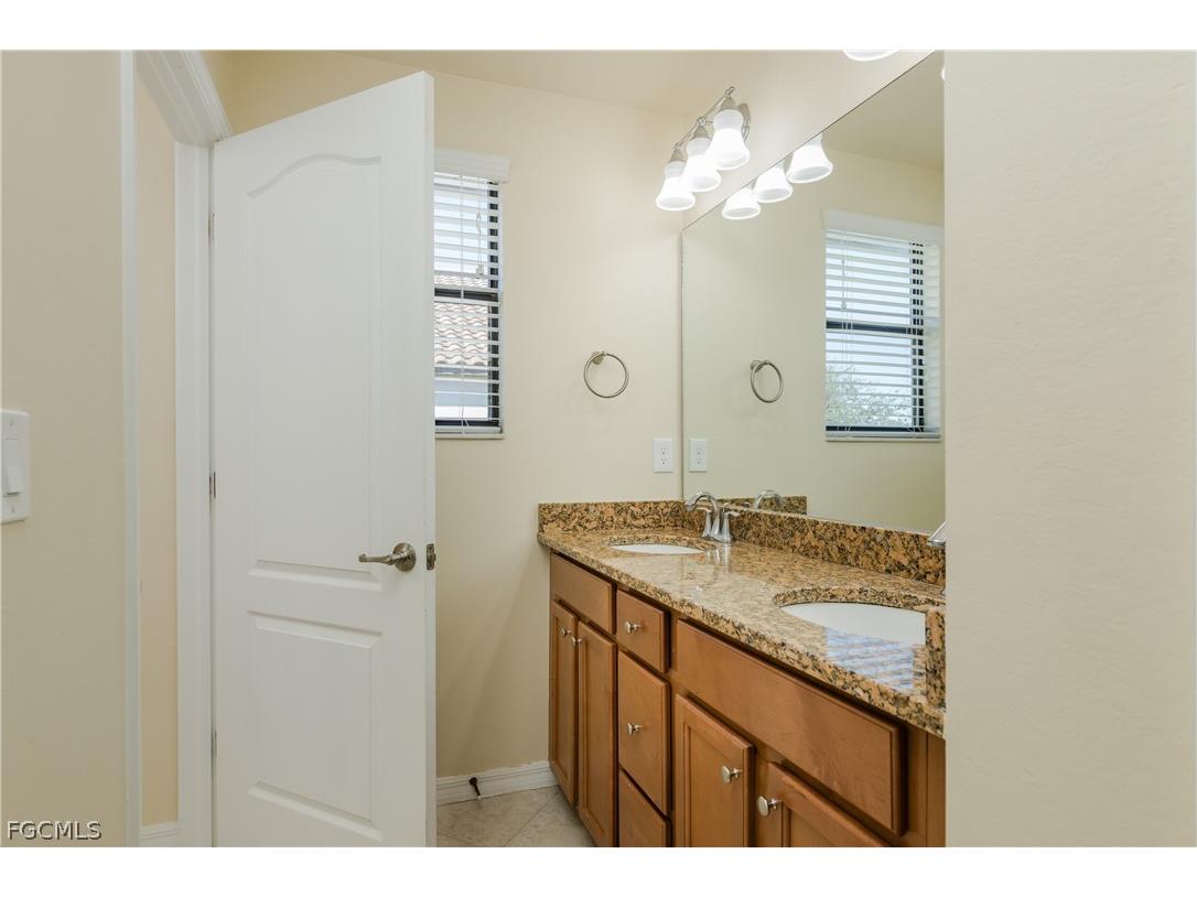 12906 Pastures Way Fort Myers FL 33913 2026009952 image27