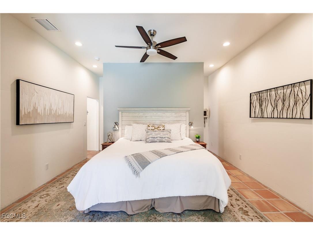 1291 Caloosa Drive Fort Myers FL 33901 2025012354 image16