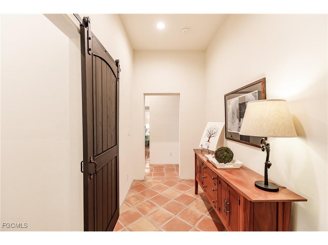 1291 Caloosa Drive Fort Myers FL 33901 2025012354 image20