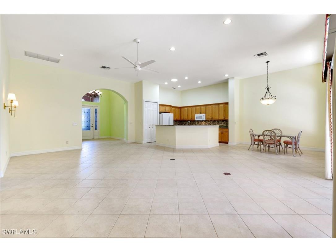 12910 Silverthorn Court Bonita Springs FL 34135 225078030 image4