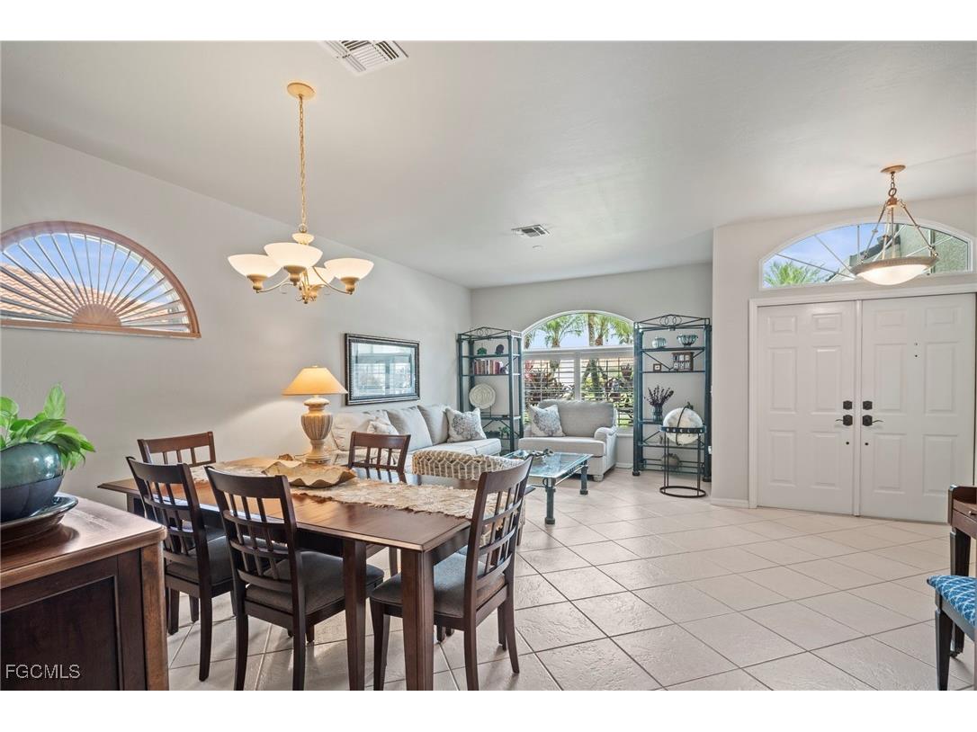 12917 Dresden Court Fort Myers FL 33912 2025006107 image2
