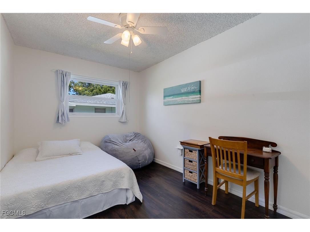 1292 Biltmore Drive Fort Myers FL 33901 2025010416 image26