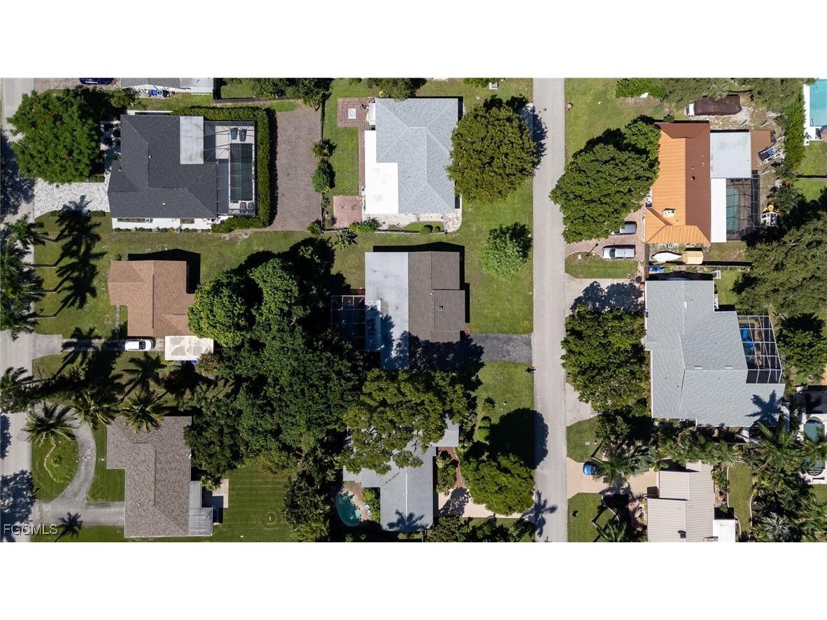 1292 Biltmore Drive Fort Myers FL 33901 2025010416 image27