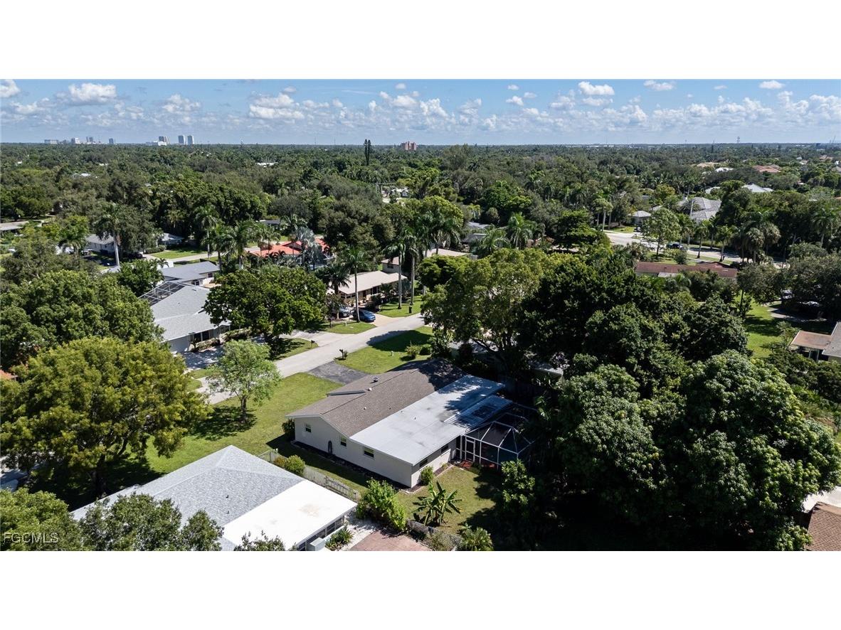 1292 Biltmore Drive Fort Myers FL 33901 2025010416 image28