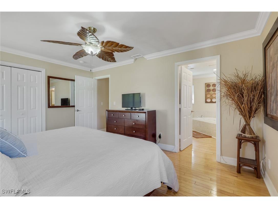 1292 Grand Canal Drive Naples FL 34110 226004499 image18