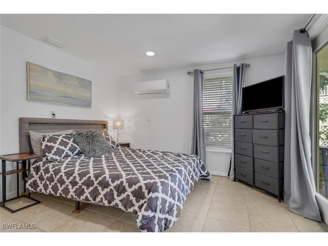 1292 Grand Canal Drive Naples FL 34110 226004499 image24