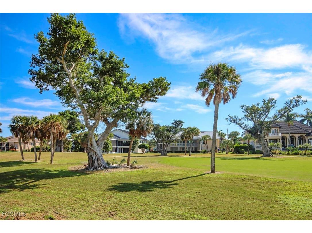 1292 Par View Drive Sanibel FL 33957 2025022918 image10