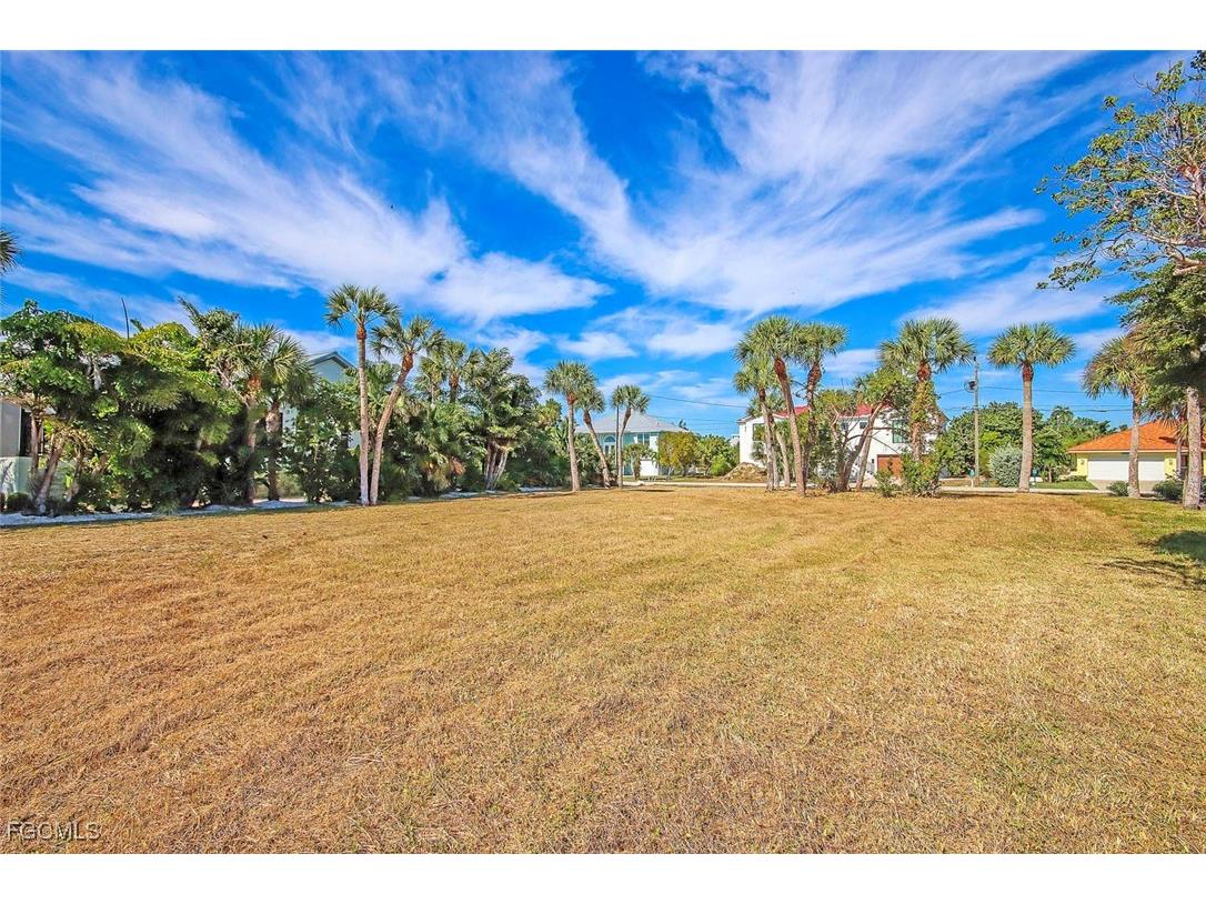 1292 Par View Drive Sanibel FL 33957 2025022918 image9