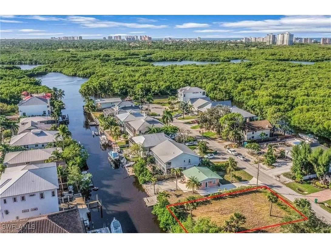 1292 Venetian Way Naples FL 34110 225073564 image1