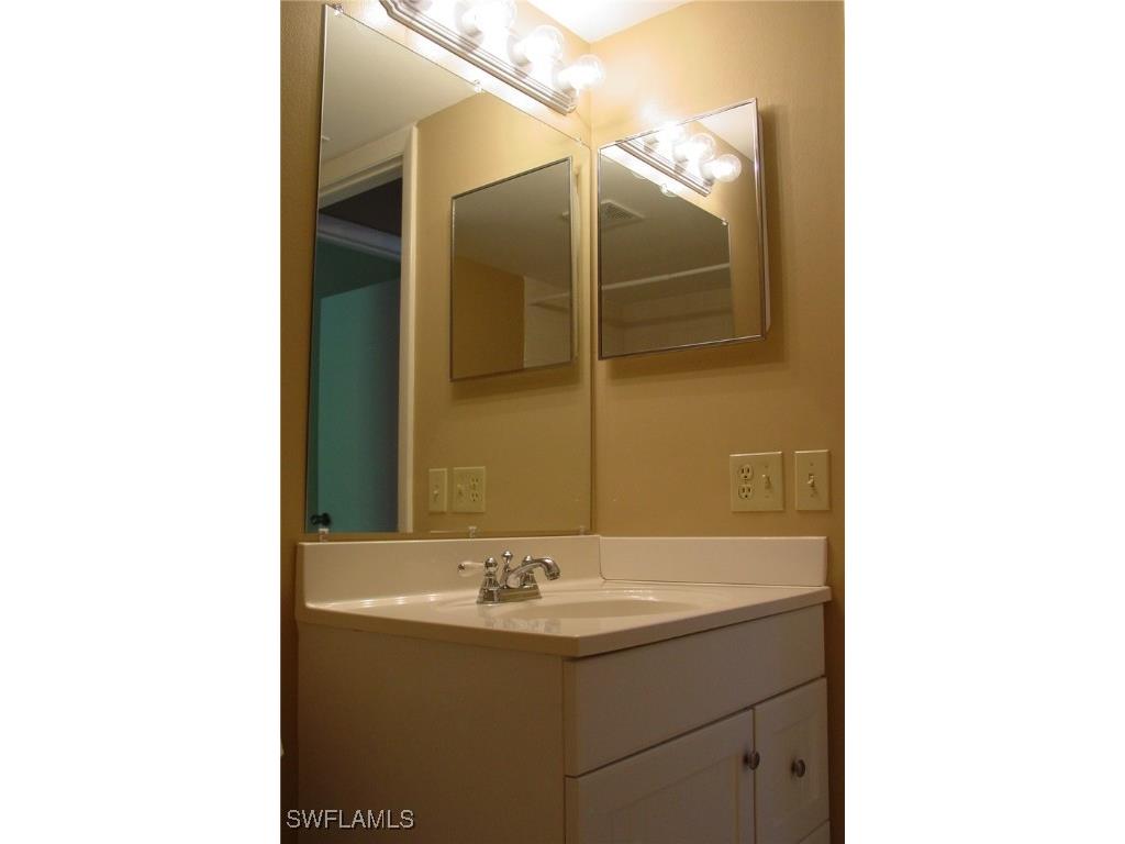 12921 Sandpoint Court Fort Myers FL 33919 2025001173 image19