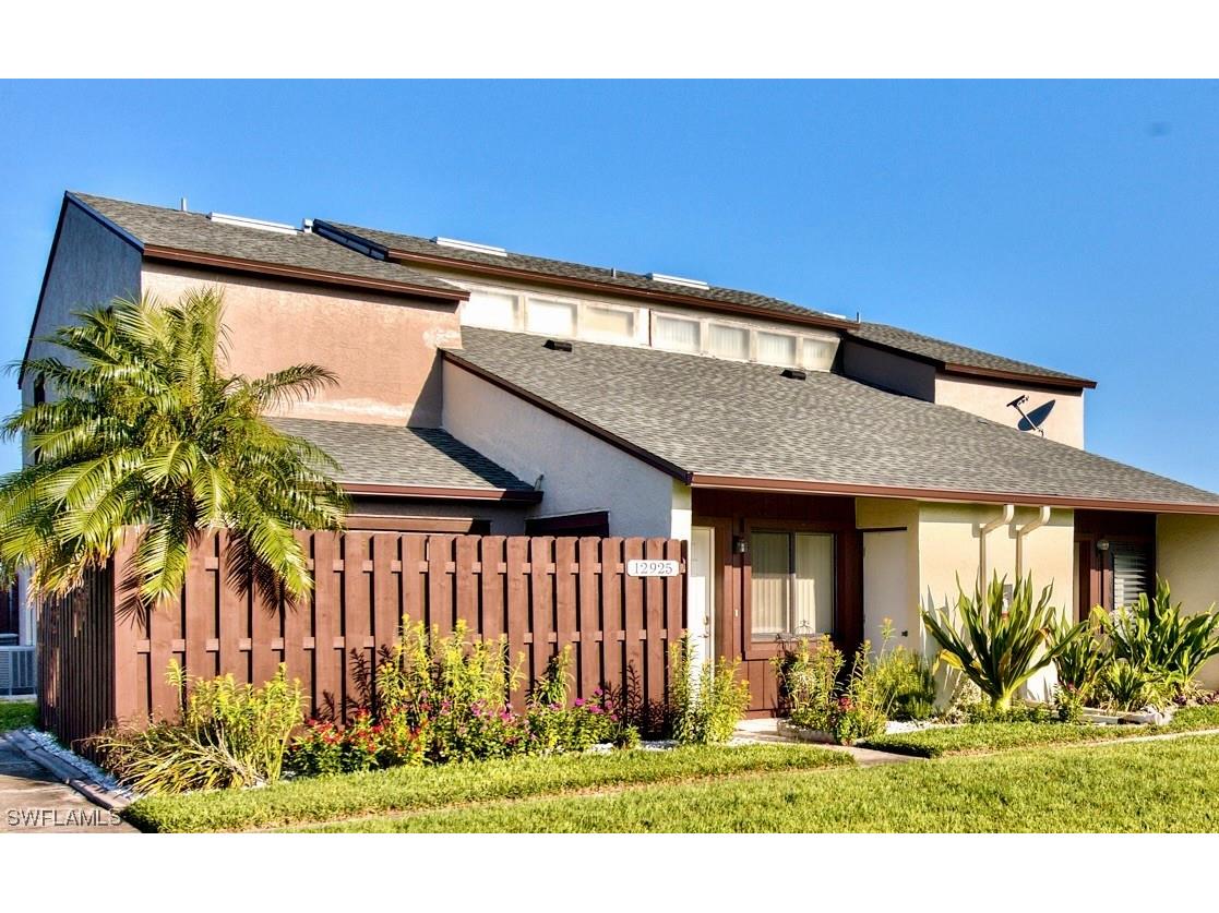 12925 Elm Creek Court Fort Myers FL 33919 223063600 image1